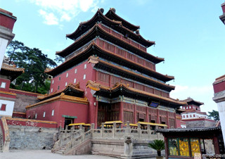 Templo Punning, Chengde